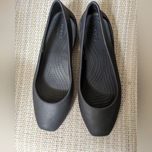Crocs black ballet flat slip on box toe Size 11W VGUC